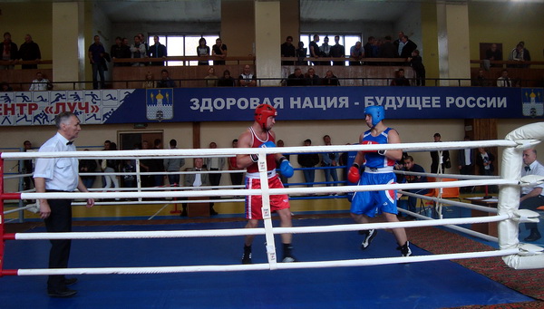 В Сергиевом Посаде прошел открытый турнир по боксу