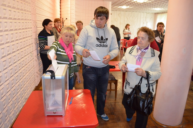 В Краснозаводске прошло предварительное голосование по кандидатам на главу города